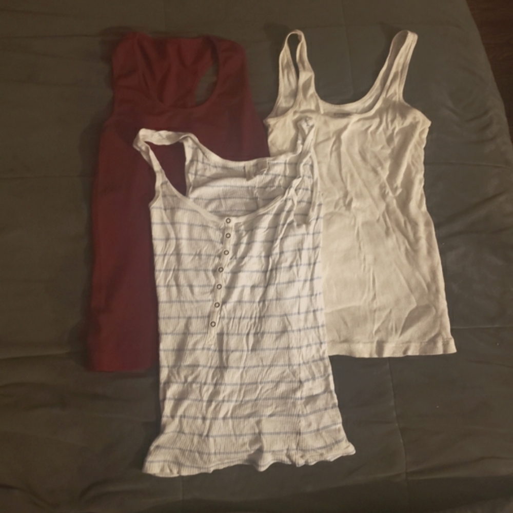 Banana Republic stretch tank top bundle